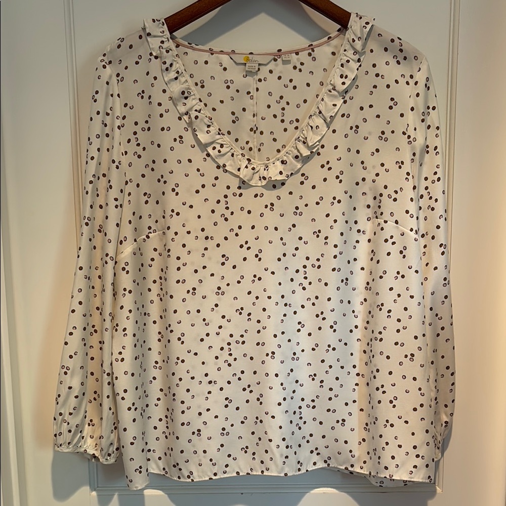 Boden Marina mini floral / scatter dot V neck silk blend blouse with ruffles